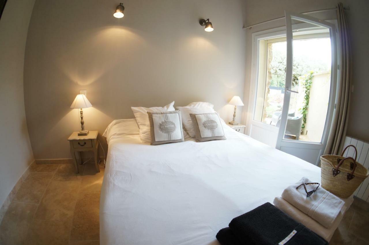 Le Clos Des Oliviers โอบิยอง ภายนอก รูปภาพ