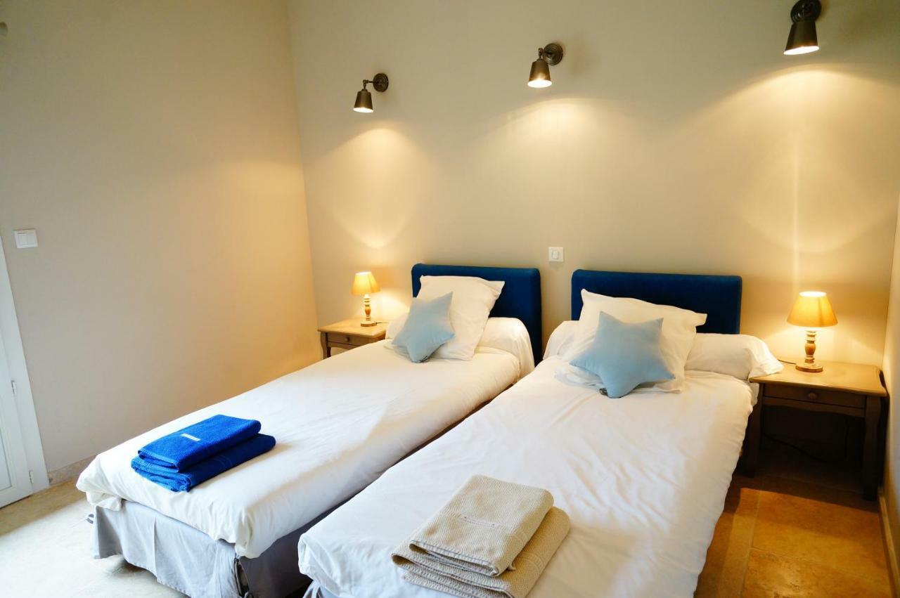 Le Clos Des Oliviers โอบิยอง ภายนอก รูปภาพ